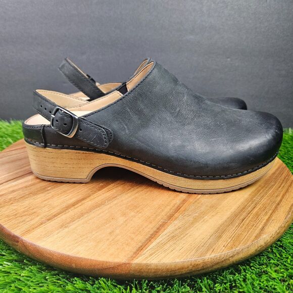 Dansko Berry Clog Shoes Womens EU39 US 9 Black Nubuck Leather Clogs Slip On - Picture 1 of 14